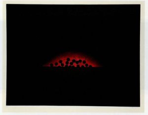 浜口陽三「赤い鉢と黒いさくらんぼ」