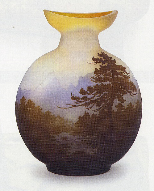 ガレ「山水風景文花瓶」