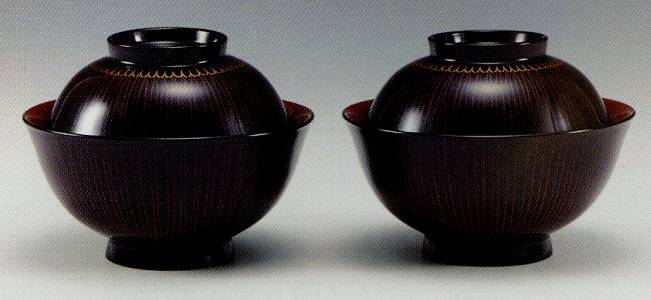 <span class="tw-text-xs tw-font-semibold">松田権六</span><span class="tw-text-sm tw-font-semibold">「漆碗　二客一対」</span>