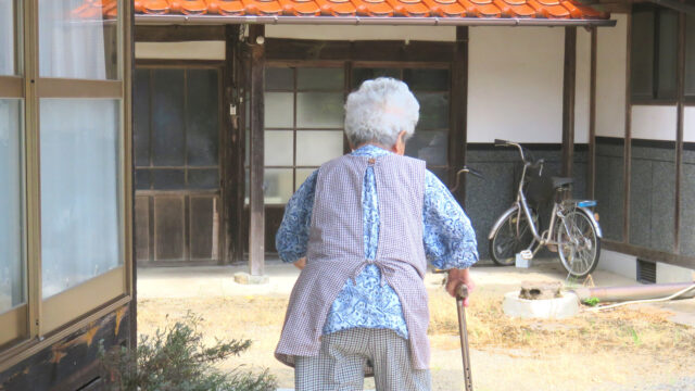 体が動かなくて片付けられない