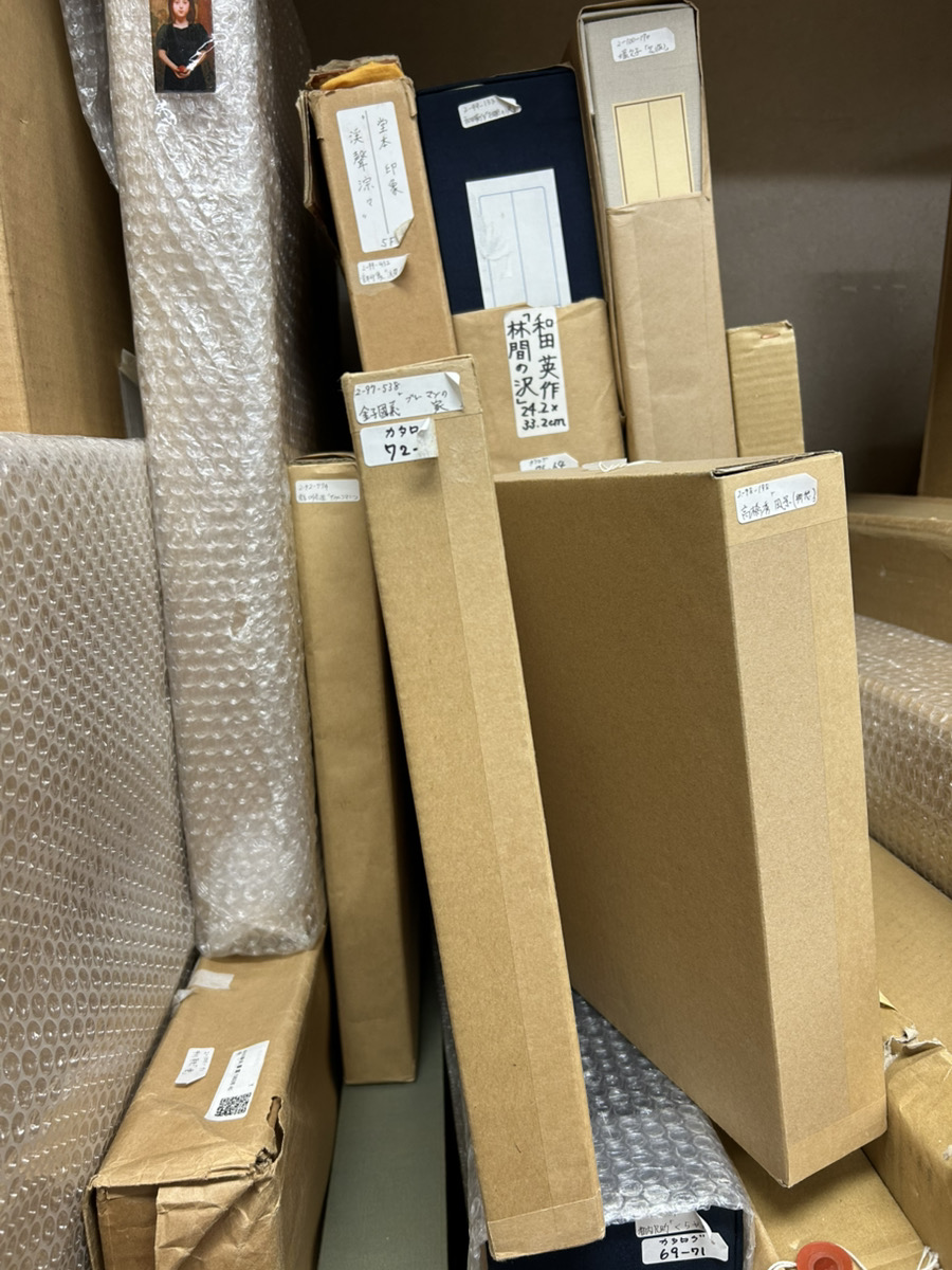 日本画・油絵・版画などたくさんの額を買取させていただきました（鎌倉市）