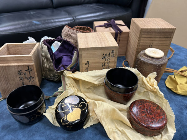 木彫ほか多数の骨董品を出張買取しました（埼玉県久喜市）
