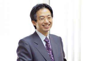 staff_profile_photo_daihyo