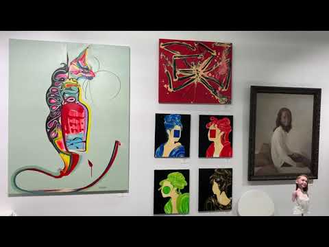 Volta Basel 2021 始まり、松本沙希さんの作品ご購入の瞬間です。秋華洞ブースC08 作家別作品買取