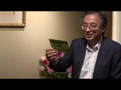 月刊美術さんにmuni 授賞式を取材してもらいました【絵画骨董買取プロby秋華洞】 作家別作品買取